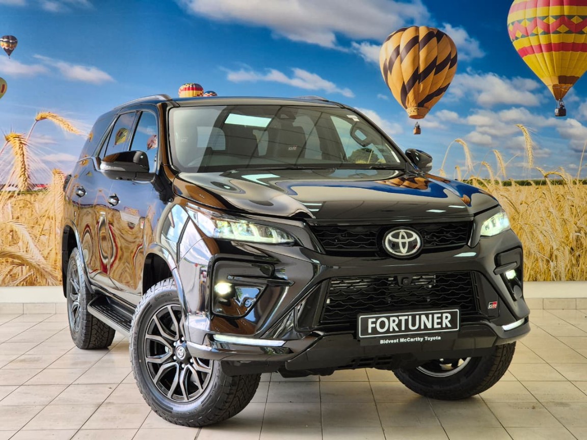 TOYOTA FORTUNER 2.8GD-6 4X4 GR-S A/T, image 1
