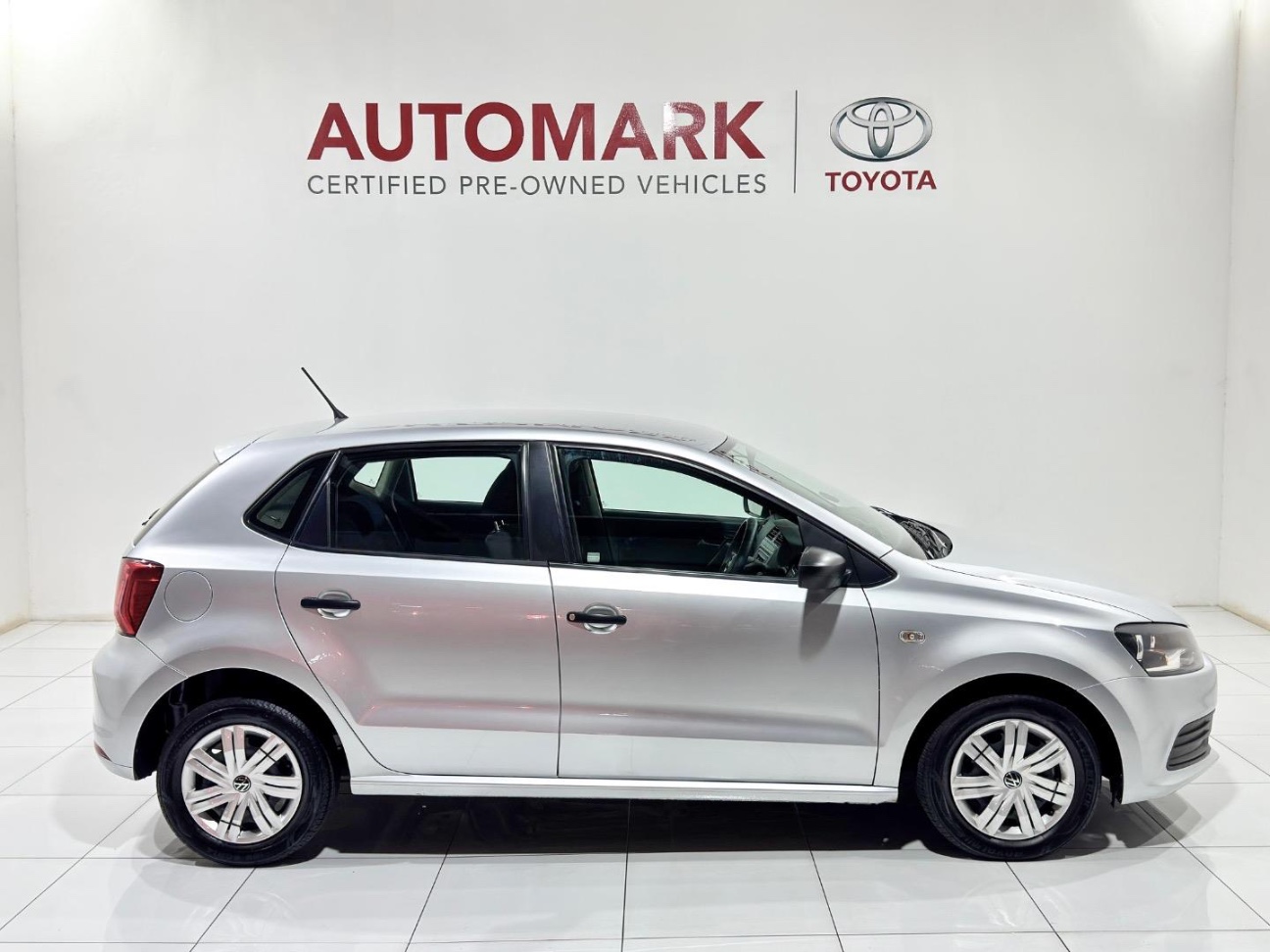 VOLKSWAGEN POLO VIVO 1.4 TRENDLINE (5DR), image 1