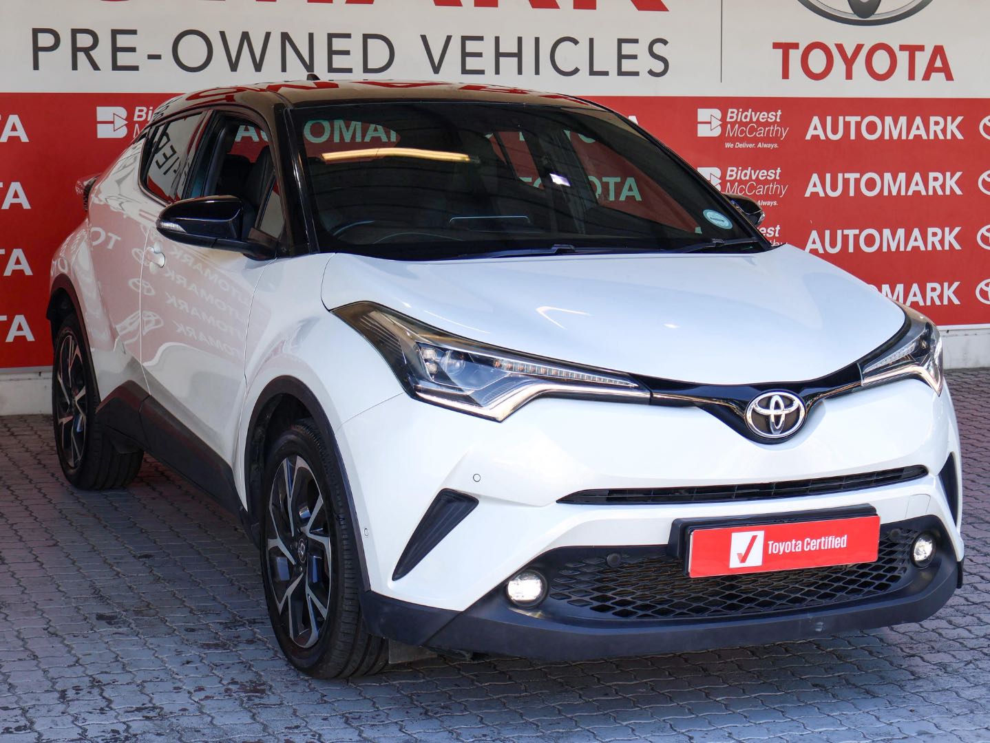 TOYOTA C-HR 1.2T LUXURY CVT, image 2