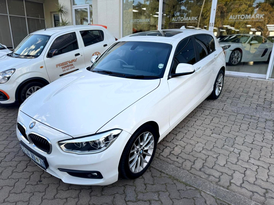 BMW 120i 5DR A/T (F20), image 1