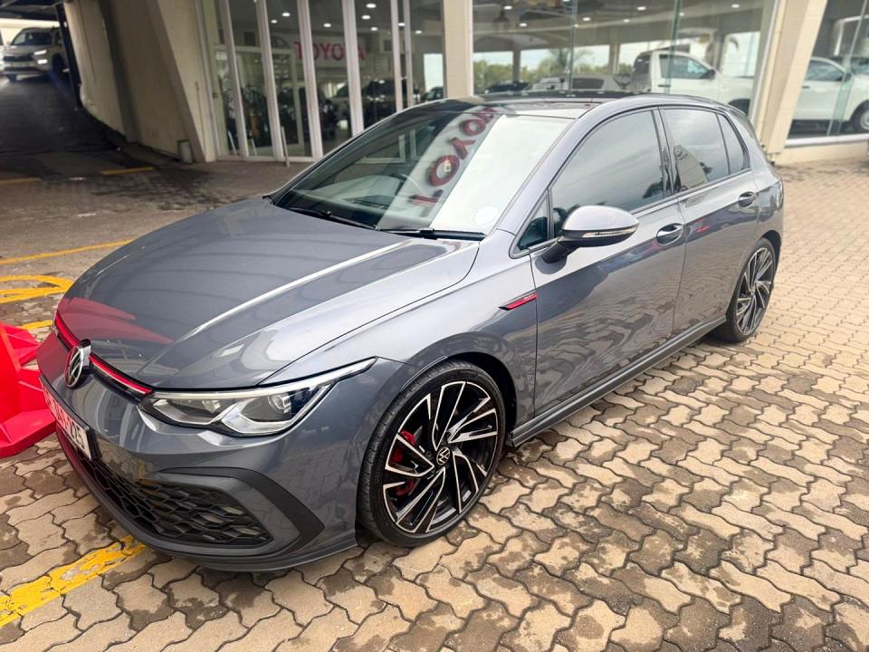 Volkswagen Golf 8 GTi  2.0 TSI DSG, image 1