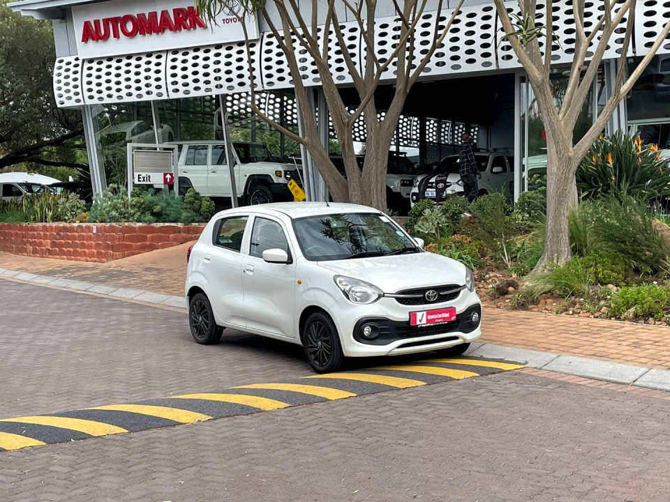 TOYOTA VITZ 1.0 XR, image 1