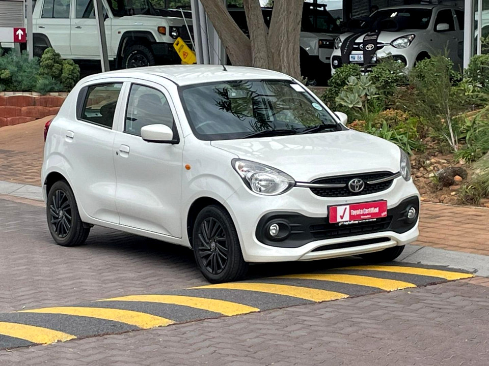 TOYOTA VITZ 1.0 XR, image 2