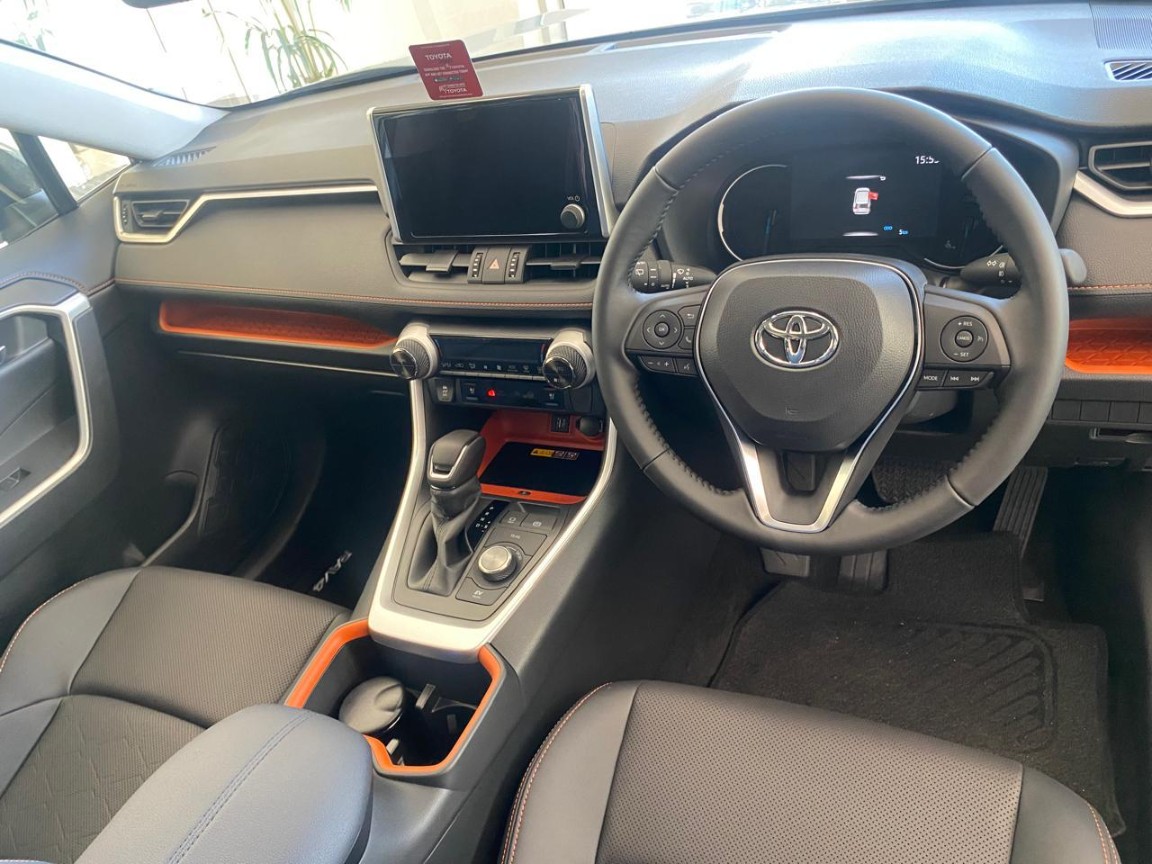 TOYOTA RAV4 2.5 GX-R  HYRBID CVT E-FOUR, image 2