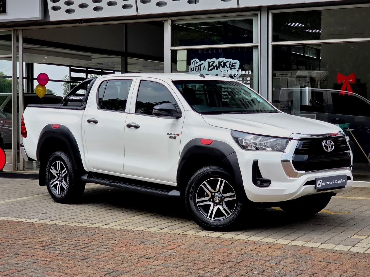 TOYOTA HILUX 2.4 GD-6 RAIDER X 4X4 A/T P/U D/C, image 1