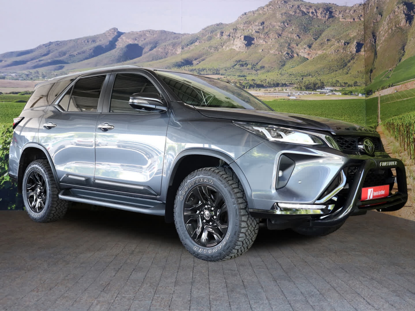 TOYOTA FORTUNER 2.8GD-6 VX A/T, image 1