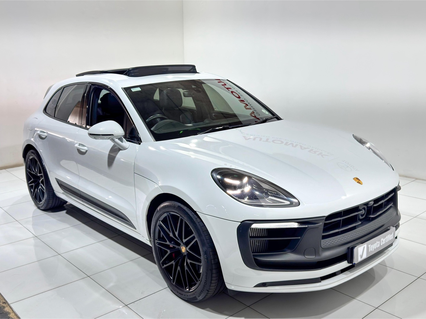 PORSCHE MACAN GTS, image 1
