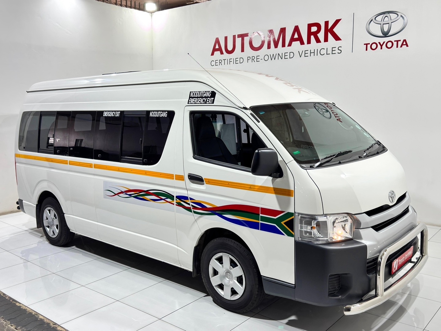 Toyota Hiace 2.5D-4D Ses\'fikile, image 1