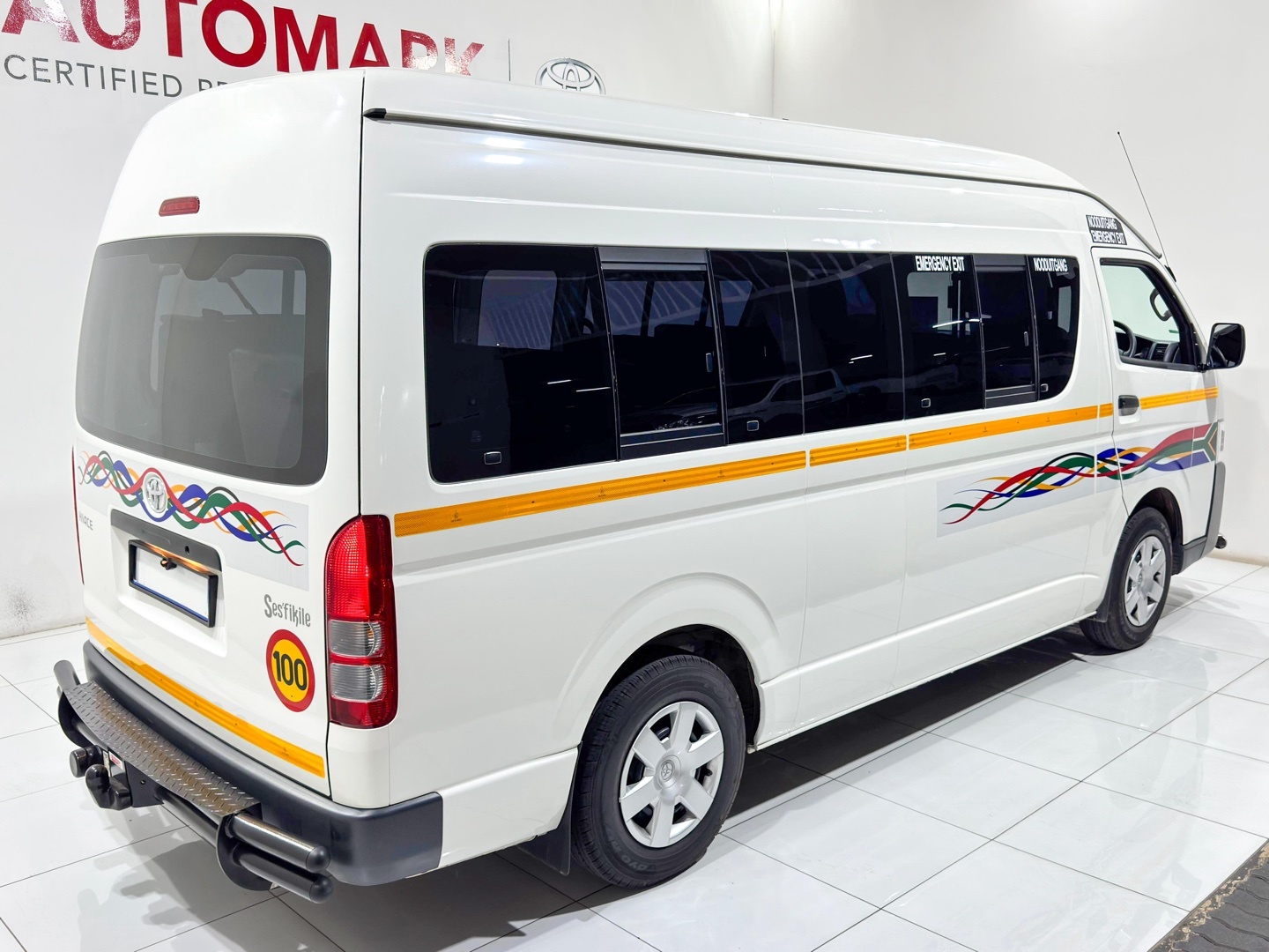 Toyota Hiace 2.5D-4D Ses\'fikile, image 2