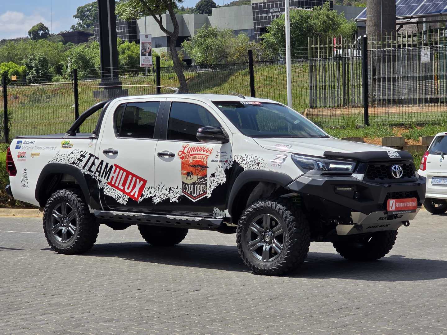 TOYOTA HILUX 2.8 GD-6 RAIDER 4X4 A/T P/U D/C, image 1