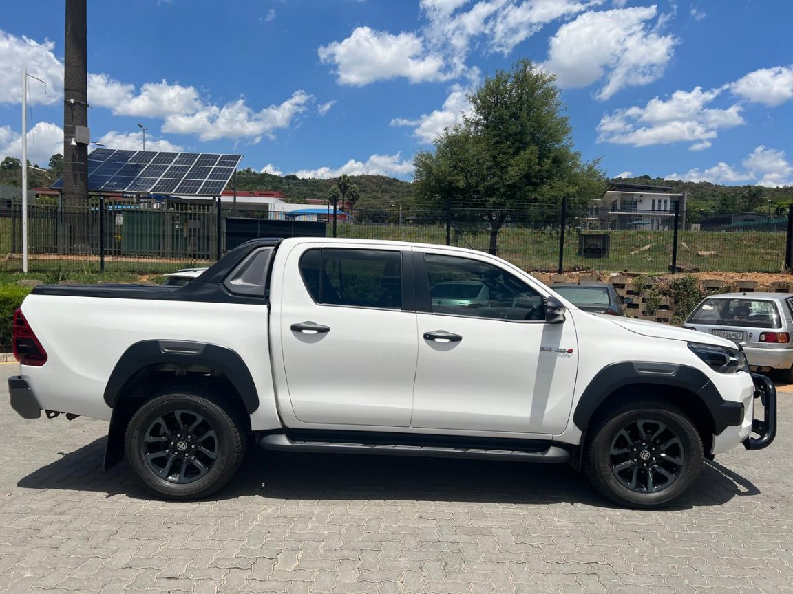 TOYOTA HILUX 2.8 GD-6 RB LEGEND RS 4X4 A/T P/U D/C (MHEV), image 2