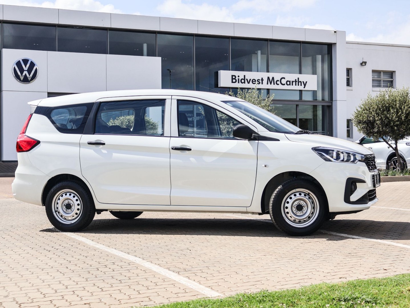 SUZUKI ERTIGA 1.5 GA, image 1