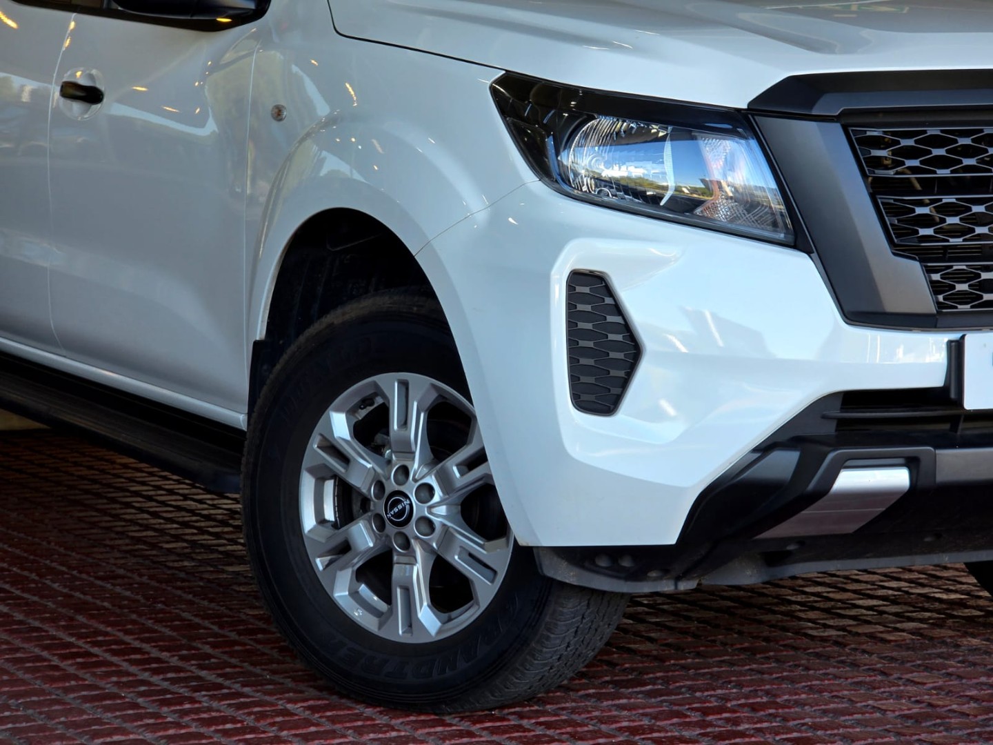 NISSAN NAVARA 2.5DDTi SE PLUS D/C P/U, image 2