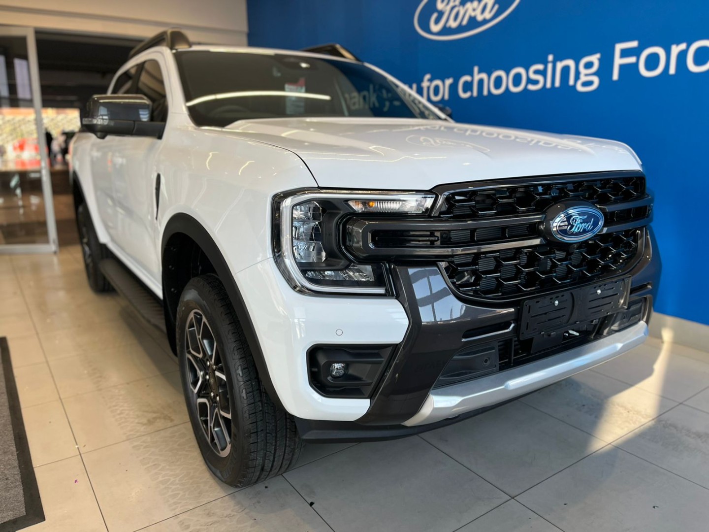 FORD RANGER 2.0D BI-TURBO WILDTRAK 4X4 A/T D/C P/U, image 2