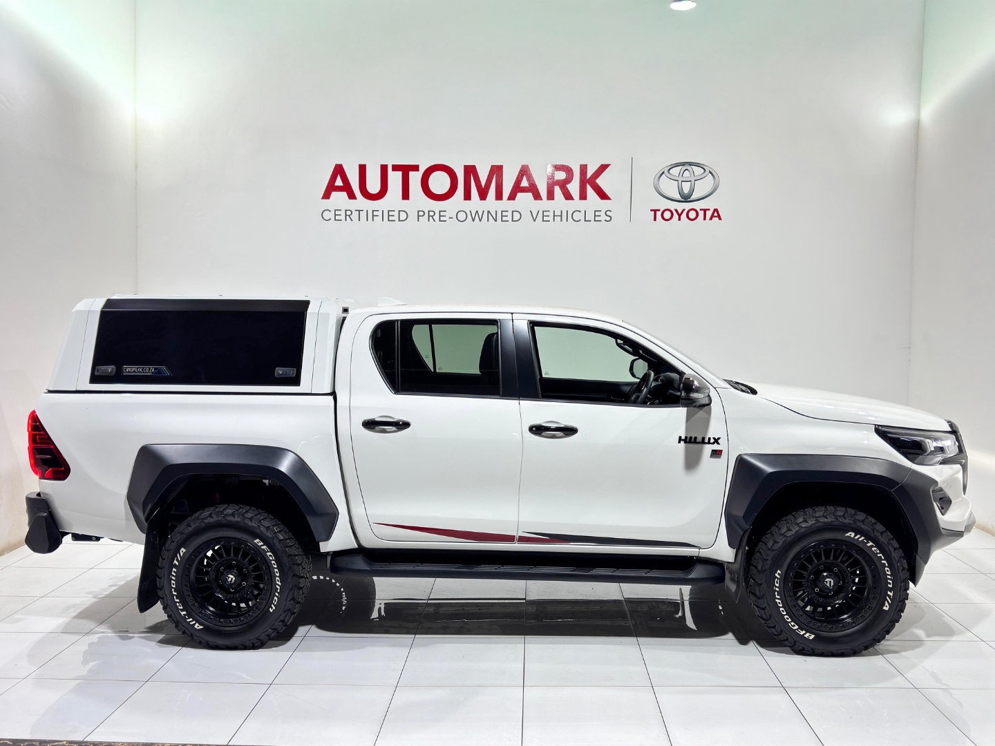 TOYOTA HILUX 2.8 GD-6 GR-S 4X4 A/T P/U D/C, image 1