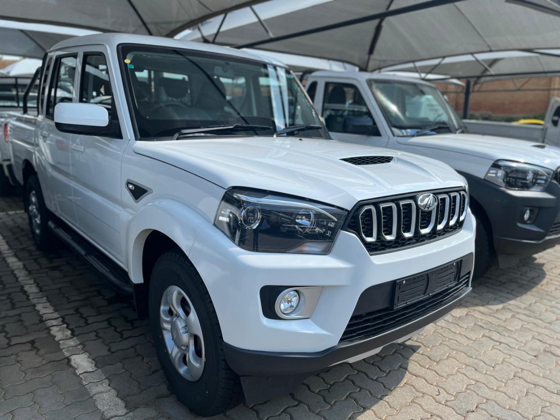 Mahindra Pik Up 2.2 mHAWK S6 P/U D/C, image 1