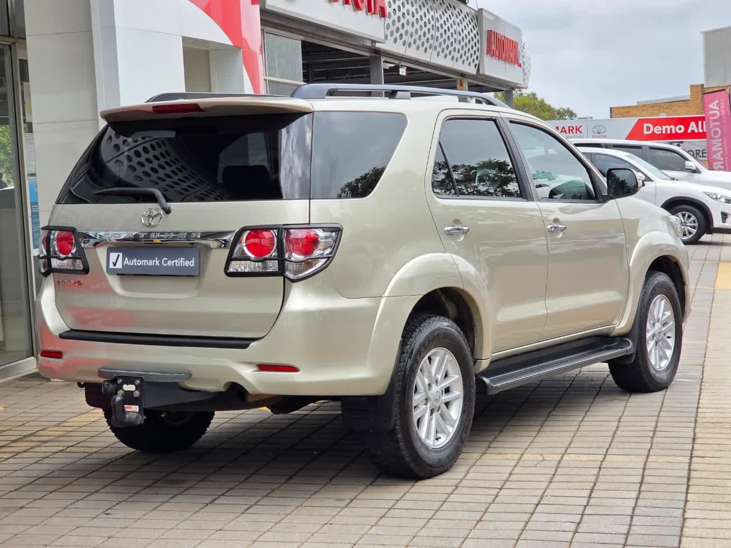 Toyota Fortuner 3.0D-4D R/B auto, image 2