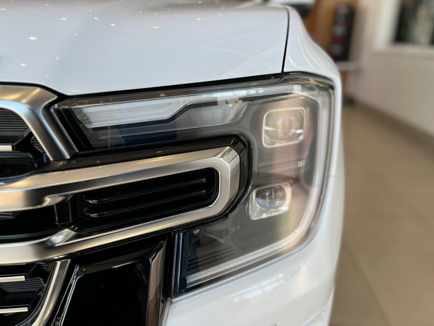 FORD RANGER 3.0D V6 PLATINUM AWD A/T D/C P/U, image 2