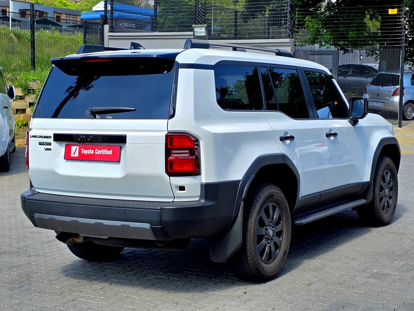 TOYOTA PRADO VX-R 2.8GD A/T, image 2