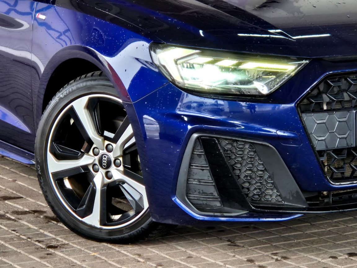 AUDI A1 SPORTBACK 1.5 TFSI S-LINE S TRONIC (35 TFSI), image 2