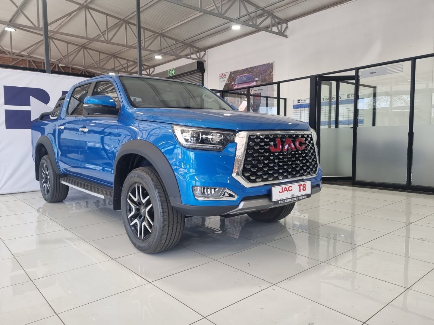 JAC T8 2.0CDi LUX P/U D/C, image 1