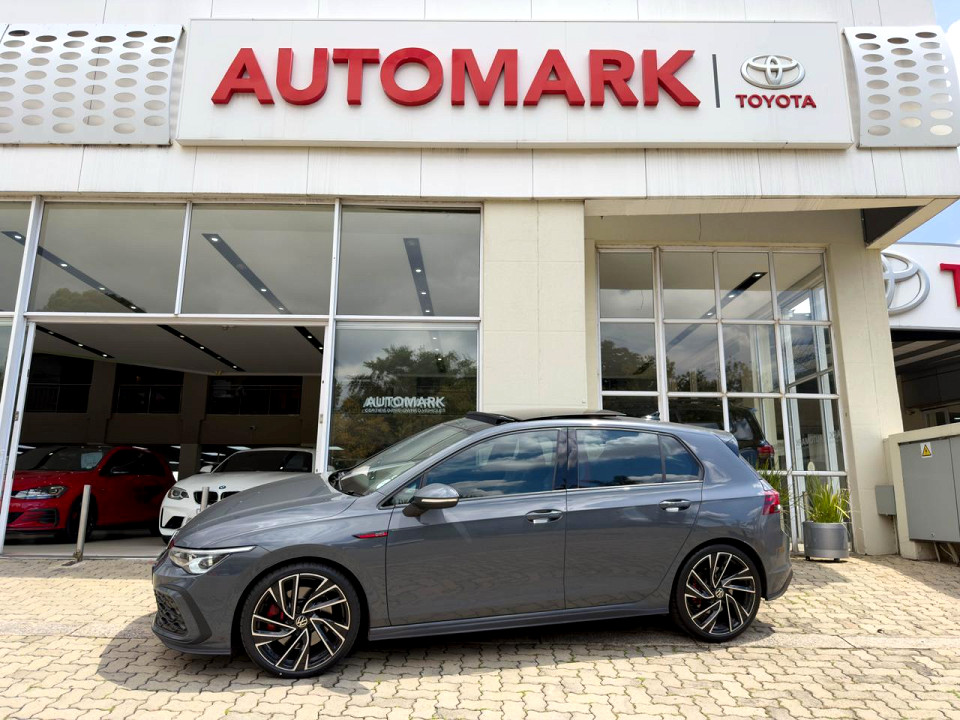 Volkswagen Golf 8 GTi  2.0 TSI DSG, image 1