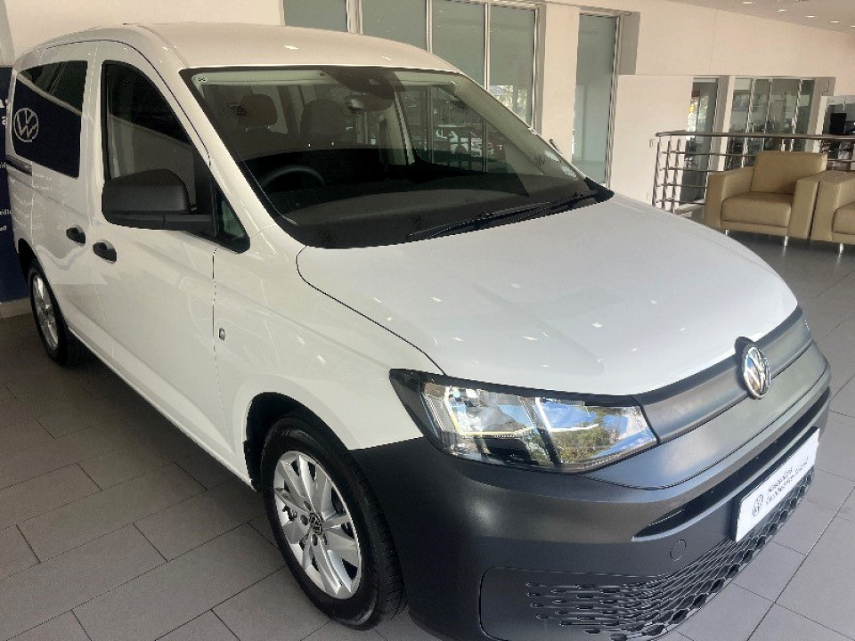 VOLKSWAGEN CADDY KOMBI 1.6i (7 SEAT), image 2