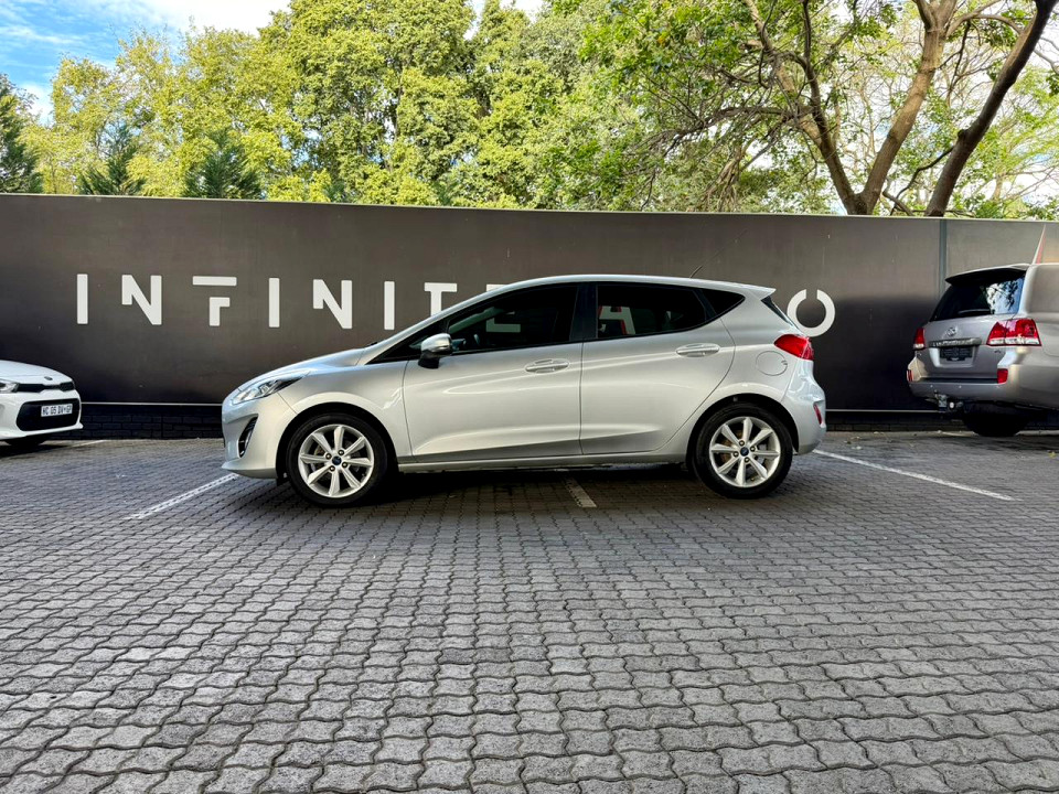 FORD FIESTA 1.5 TDCi TREND 5Dr, image 2