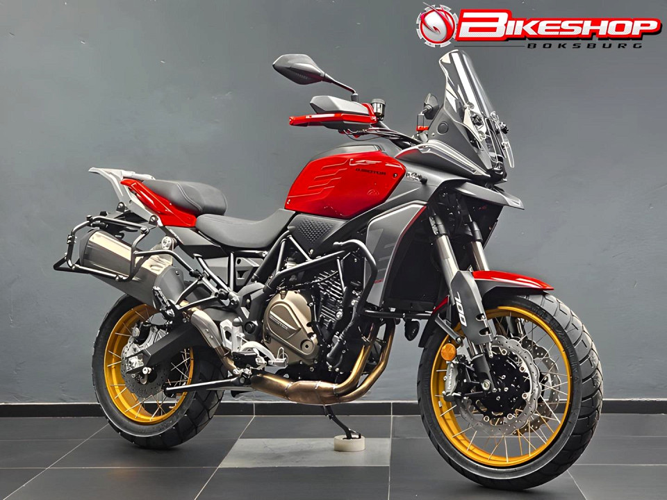 QJ MOTOR SX, image 1