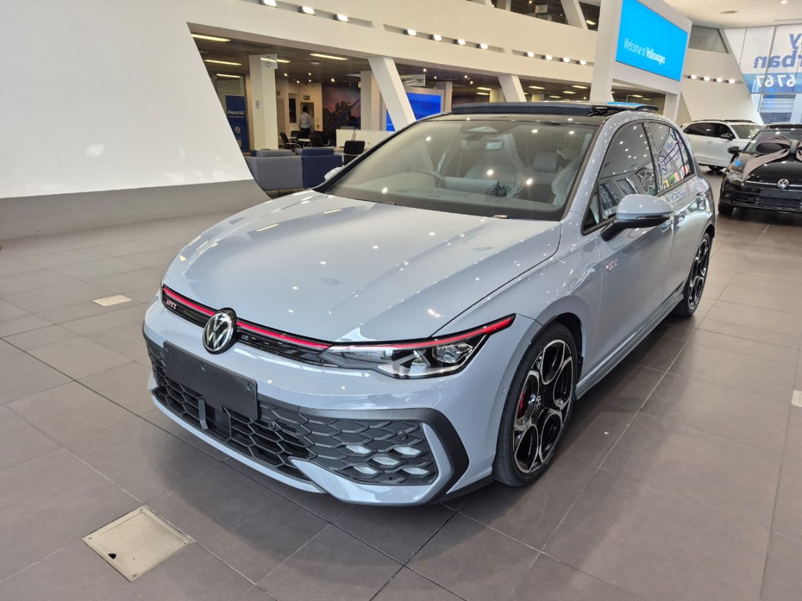 VOLKSWAGEN GOLF 8 GTi 2.0 TSI DSG, image 1