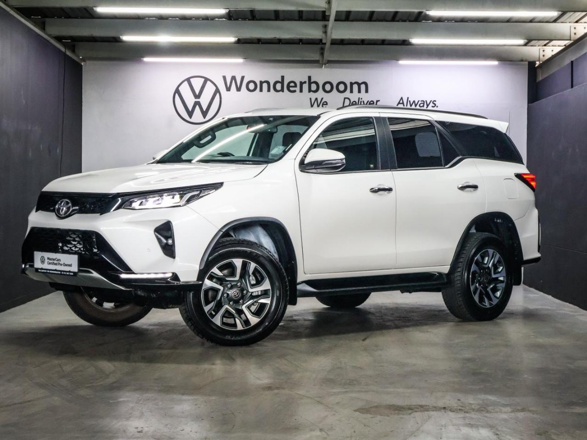 TOYOTA  FORTUNER 2.8GD-6 R/B A/T, image 1