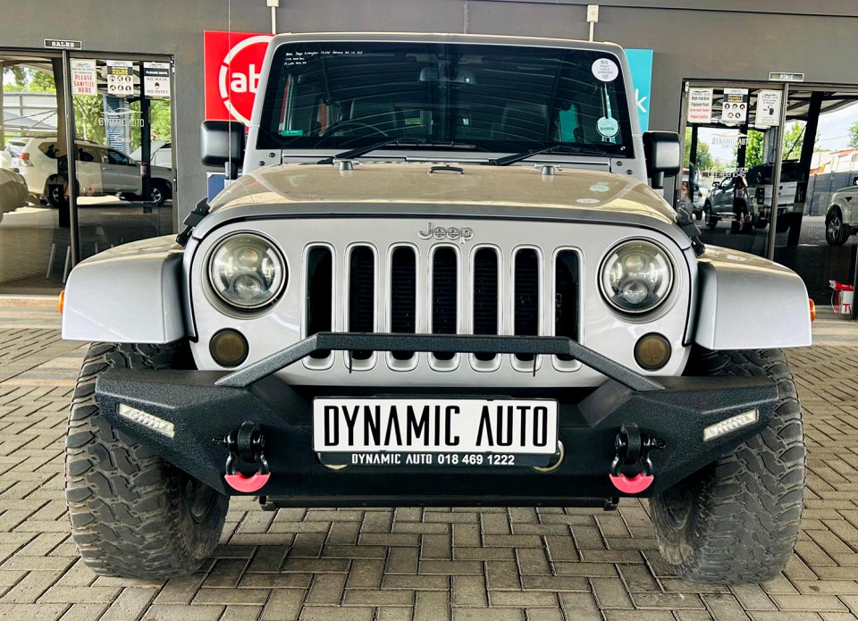 JEEP WRANGLER UNLTD SAHARA 3.6L V6 A/T, image 2