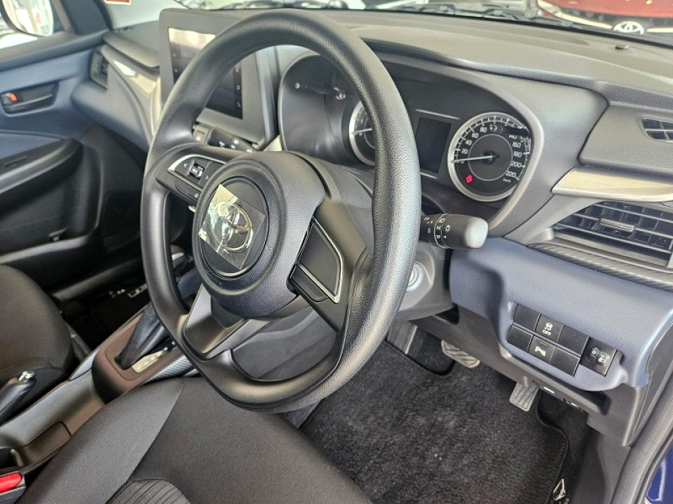 TOYOTA STARLET 1.5 Xs A/T, image 2