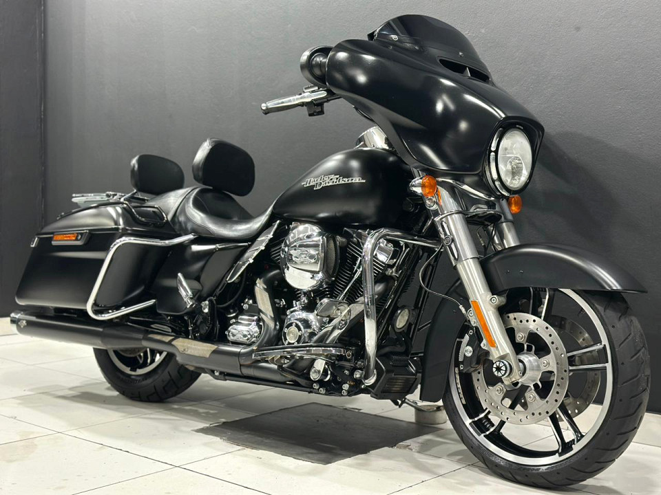 HARLEY-DAVIDSON STREET GLIDE, image 1