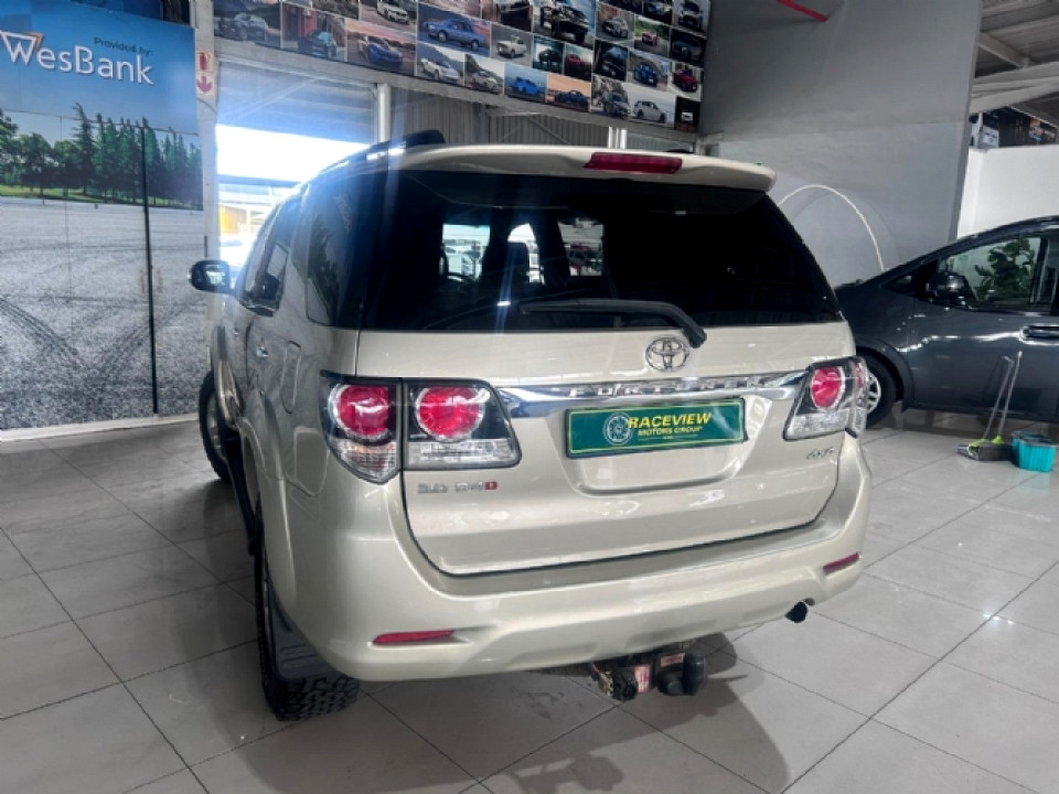 Toyota Fortuner 3.0D-4D 4x4 auto, image 2
