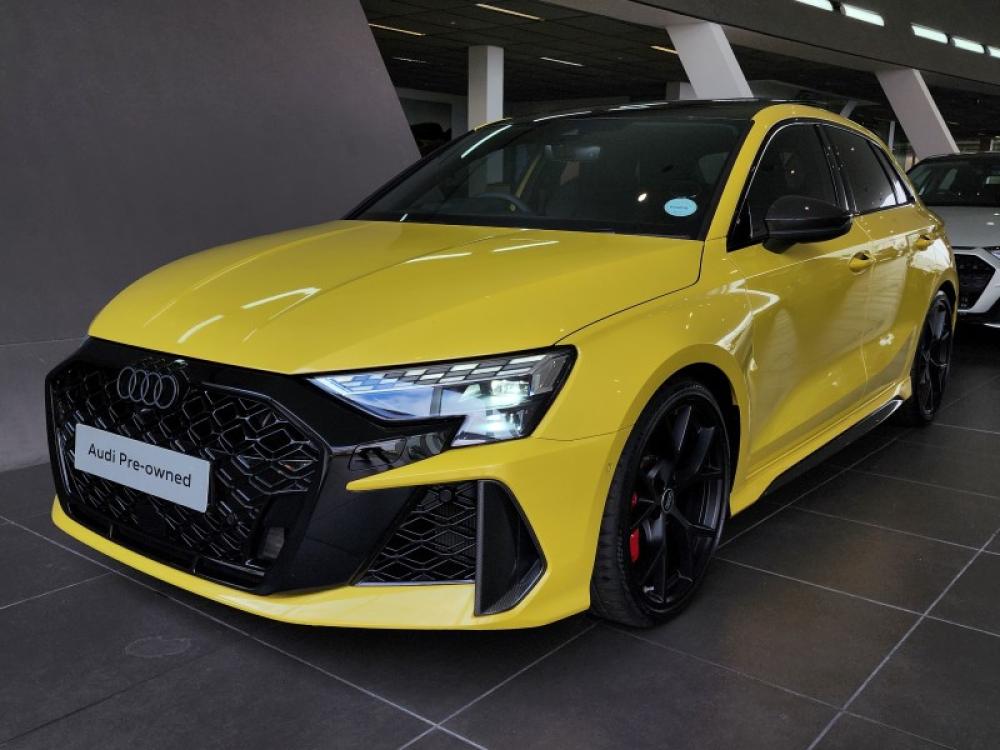 Audi RS3 Sportback Carbon Edition TFSI quattro S tronic, image 1