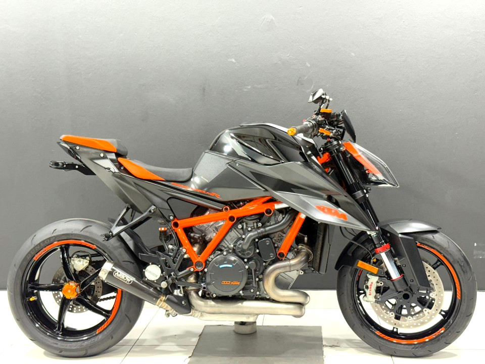 KTM SUPERDUKE R, image 2