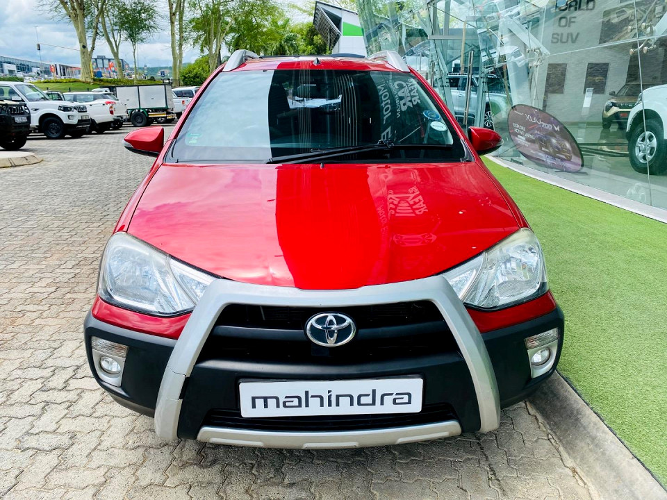 TOYOTA ETIOS CROSS 1.5 Xs 5Dr, image 2