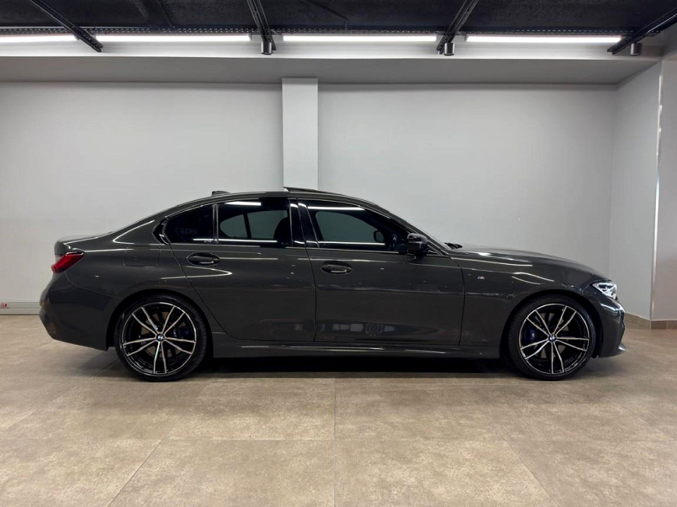 BMW 330i M SPORT A/T (G20), image 2