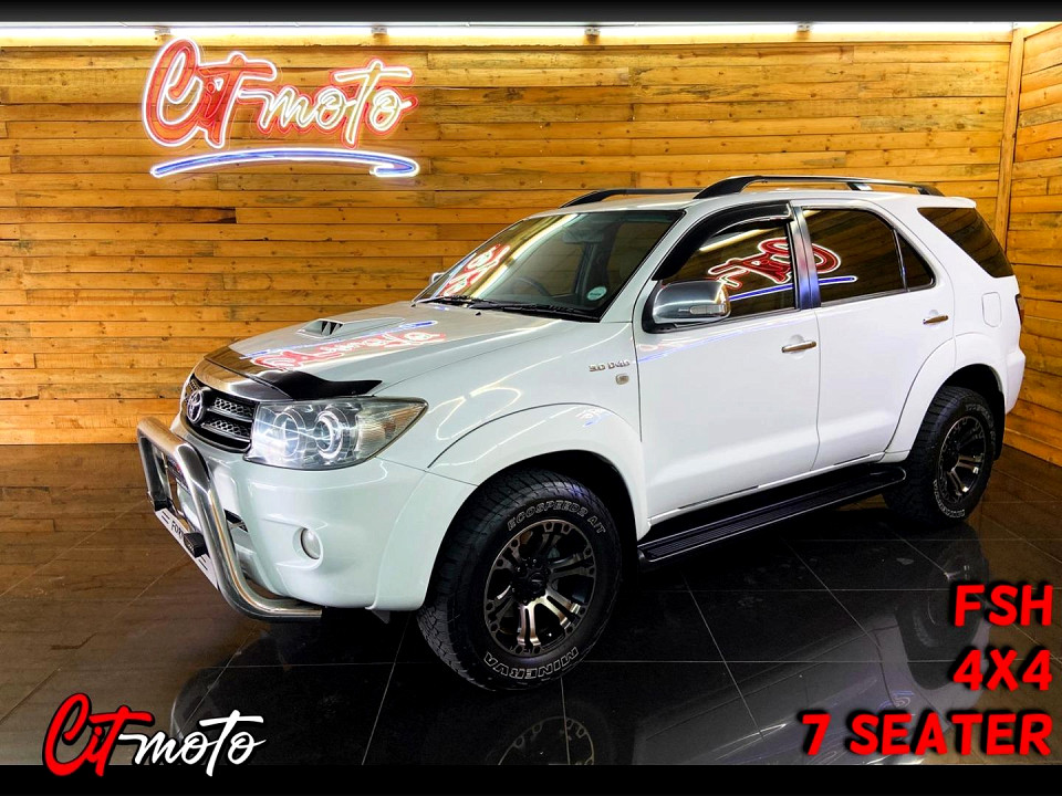 TOYOTA FORTUNER 3.0D-4D R/B 4X4, image 1