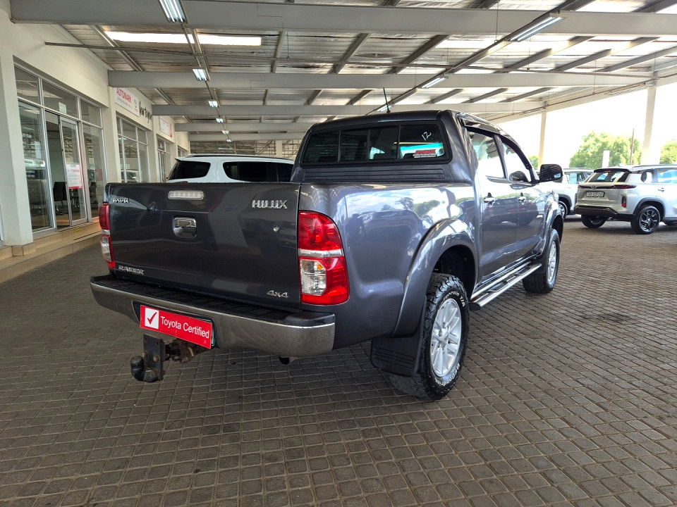 TOYOTA HILUX 3.0 D-4D RAIDER 4X4 A/T P/U D/C, image 2