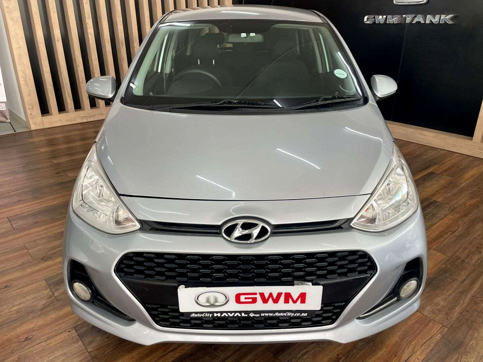 HYUNDAI GRAND i10 1.0 MOTION, image 2