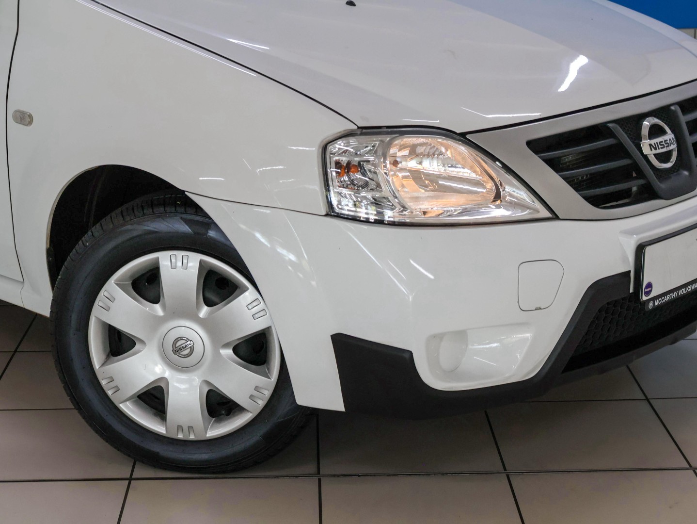 NISSAN NP200 1.6  A/C SAFETY PACK P/U S/C, image 2