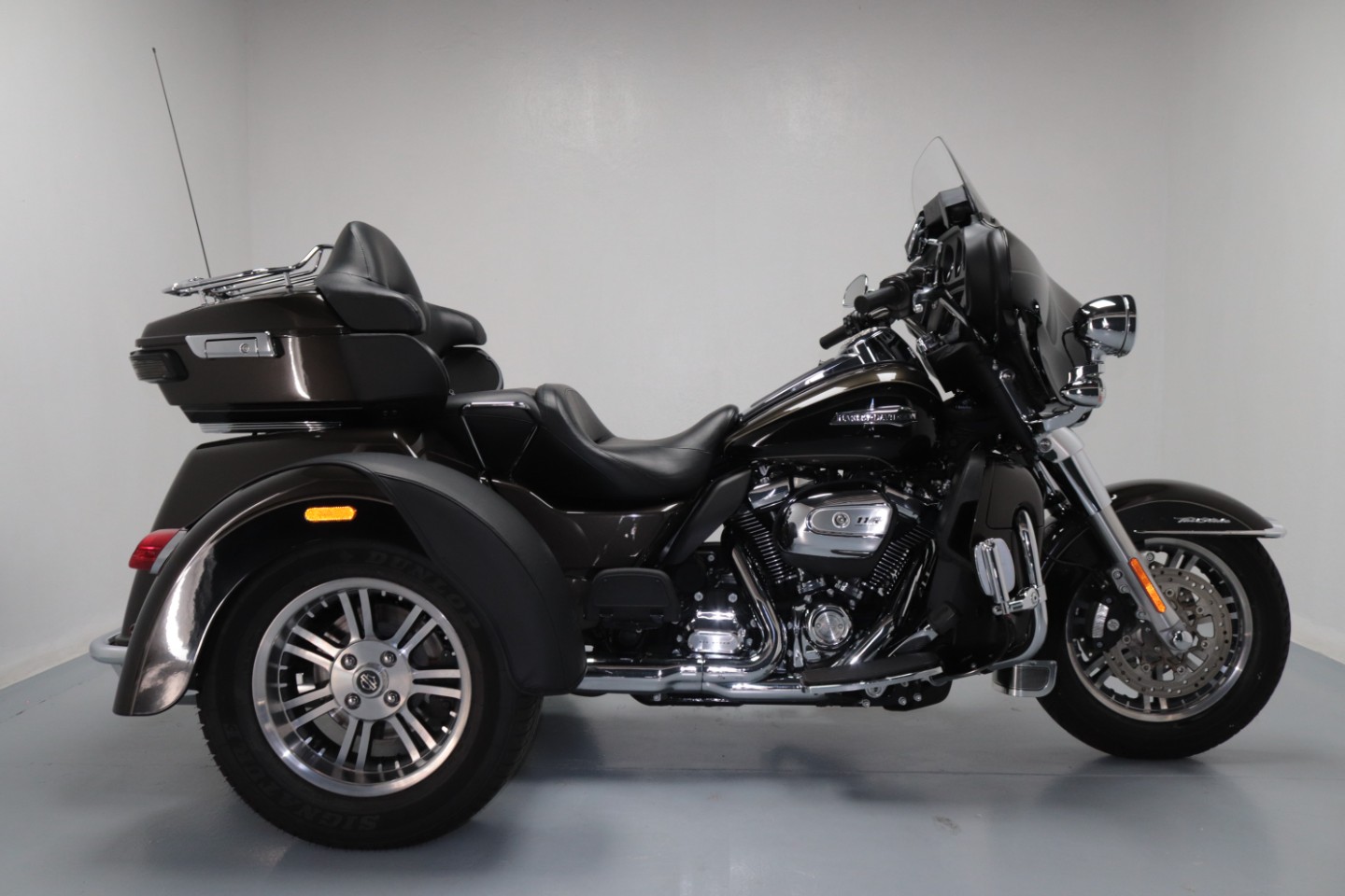HARLEY DAVIDSON TRI GLIDE ULTRA 114, image 1