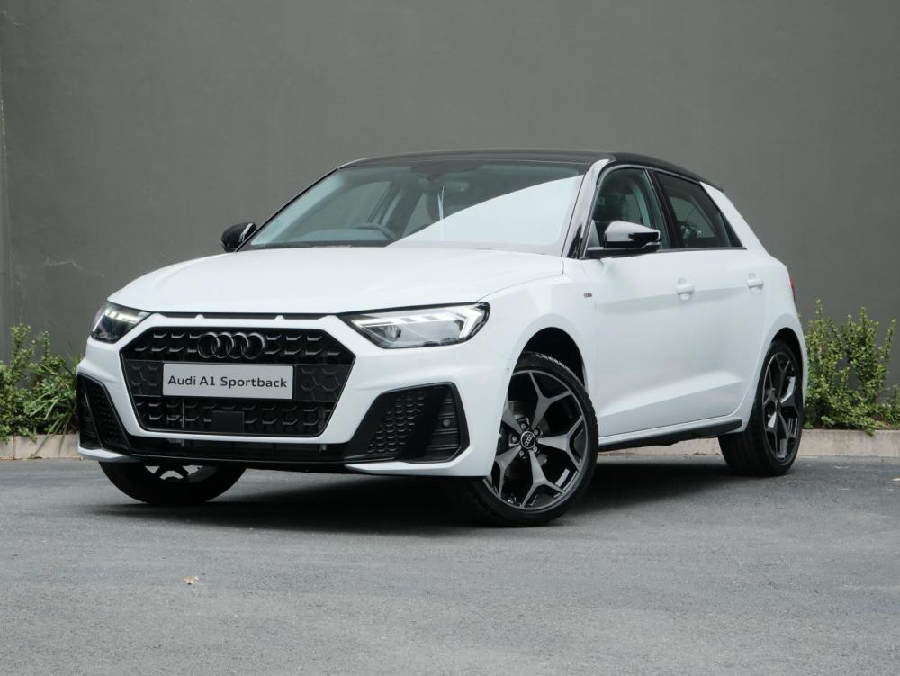 AUDI A1 SPORTBACK 30 TFSI BLACK EDITION S-TRONIC, image 1