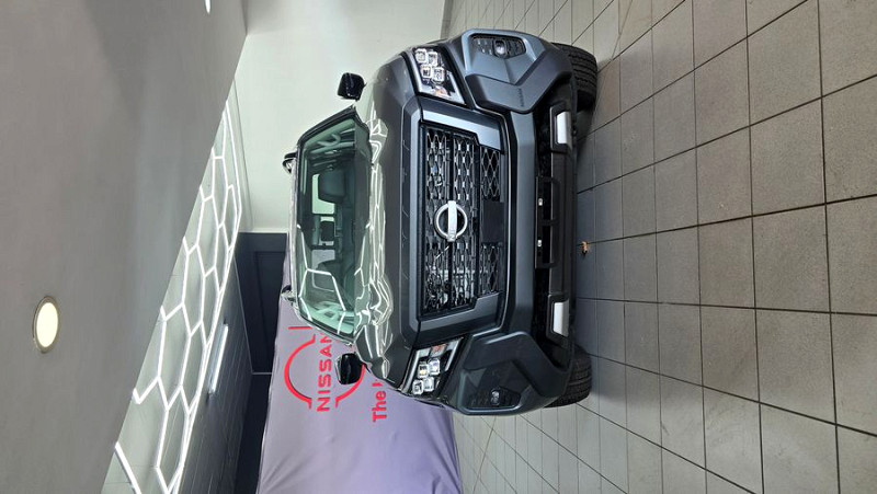 NISSAN NAVARA 2.5DDTI STEALTH A/T, image 2