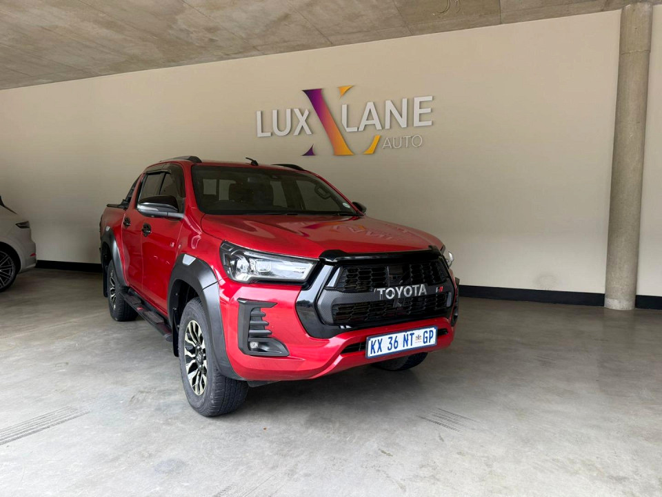 TOYOTA HILUX 2.8 GD-6 GR-S 4X4 A/T P/U D/C, image 2