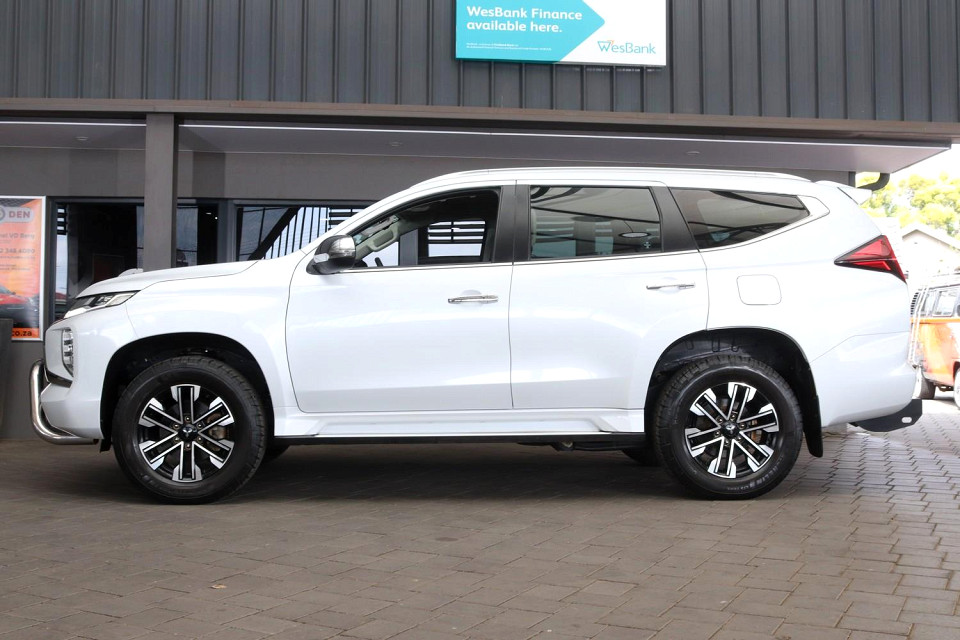 MITSUBISHI PAJERO SPORT 2.4D 4X4 EXCEED A/T, image 2