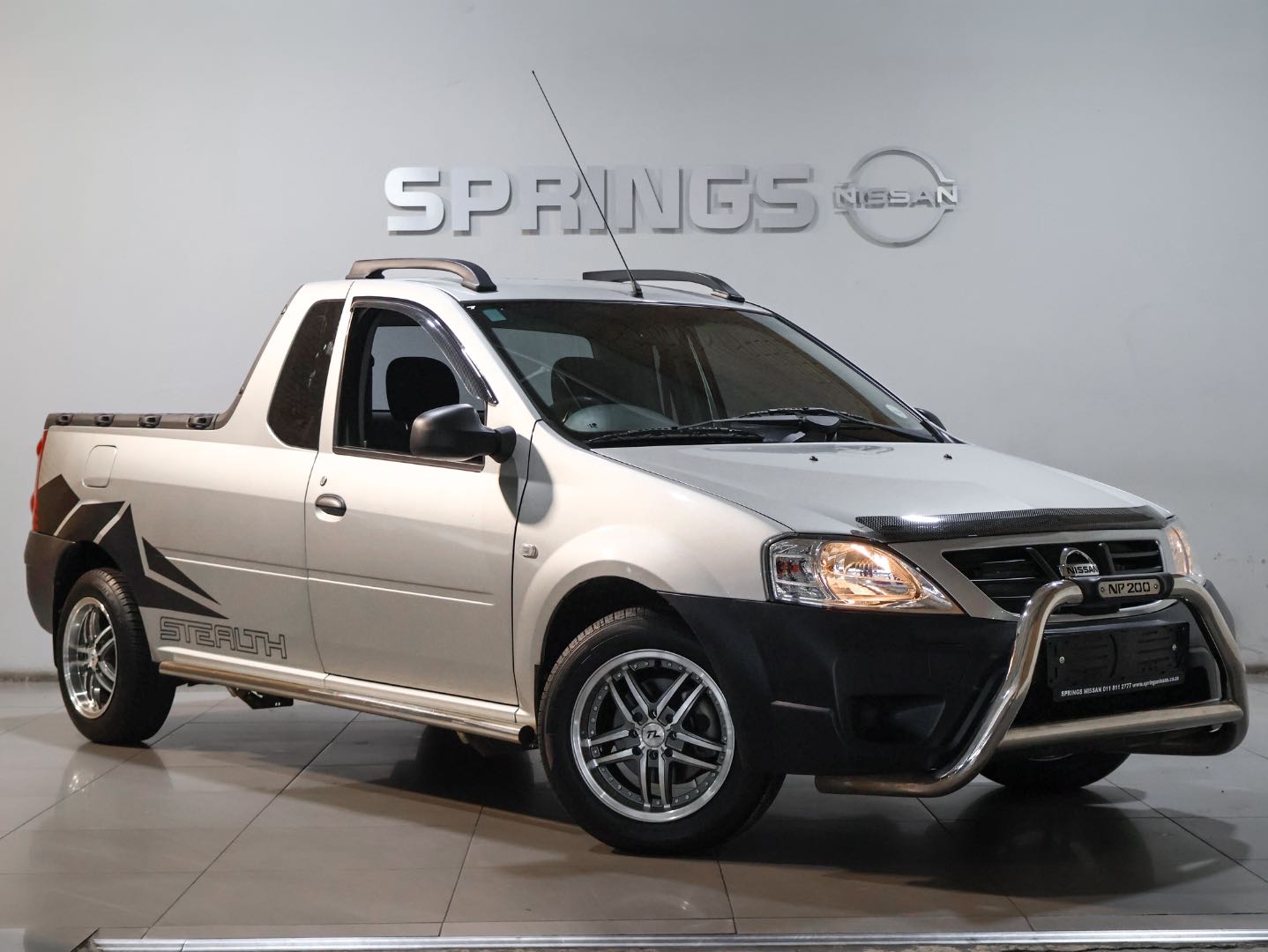 NISSAN NP200 1.6  A/C SAFETY PACK P/U S/C, image 1