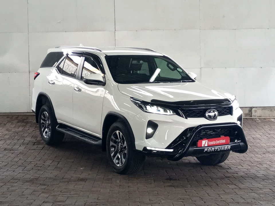 TOYOTA FORTUNER 2.8GD-6 VX A/T, image 1